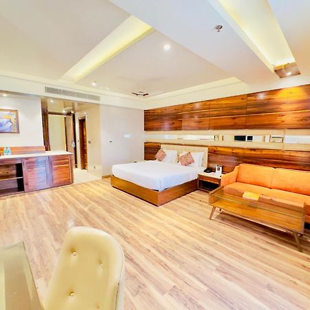 Hotel Vintage Zirakpur Chandigarh Panchkula Eksteriør bilde