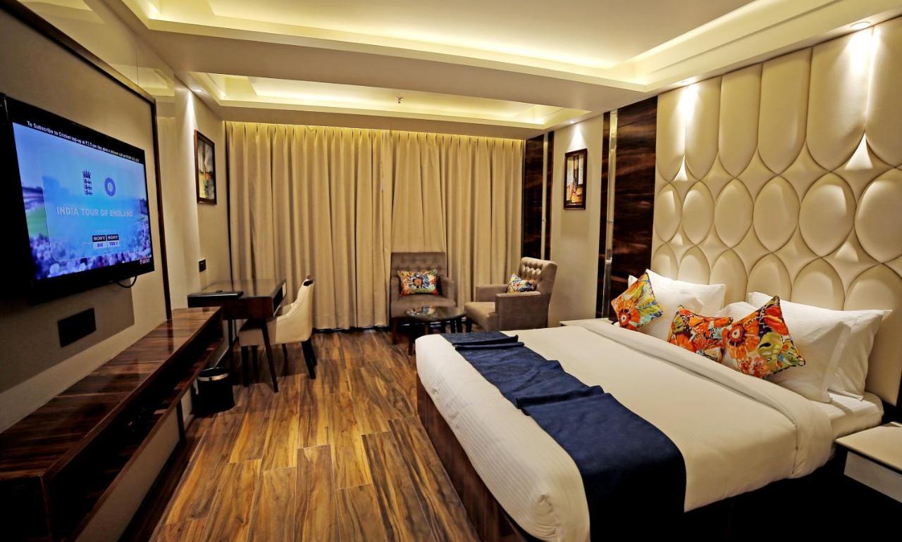 Hotel Vintage Zirakpur Chandigarh Panchkula Eksteriør bilde
