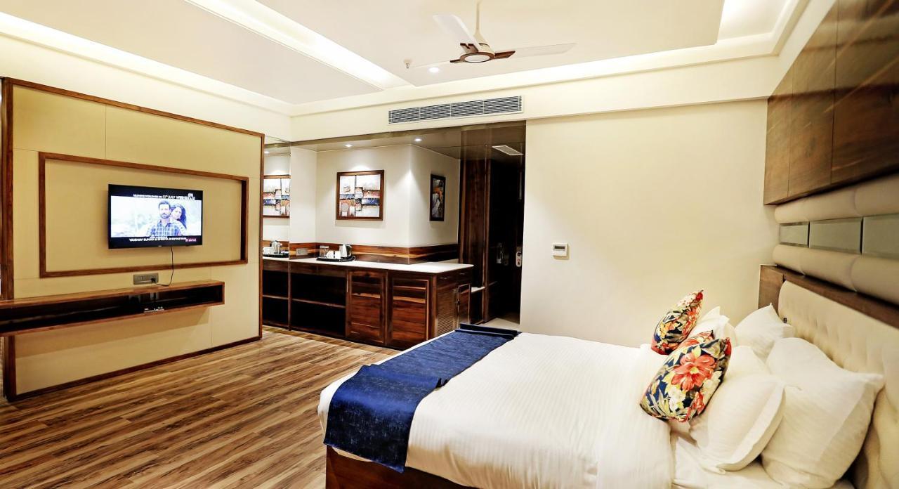 Hotel Vintage Zirakpur Chandigarh Panchkula Eksteriør bilde