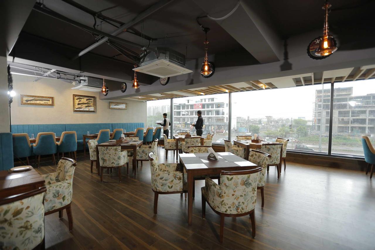 Hotel Vintage Zirakpur Chandigarh Panchkula Eksteriør bilde